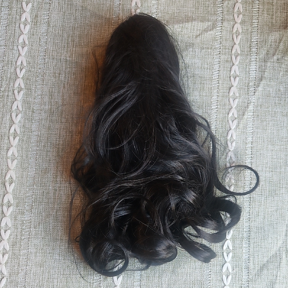 Elegant Black/Brown Curly Claw Clip-In Hairpiece